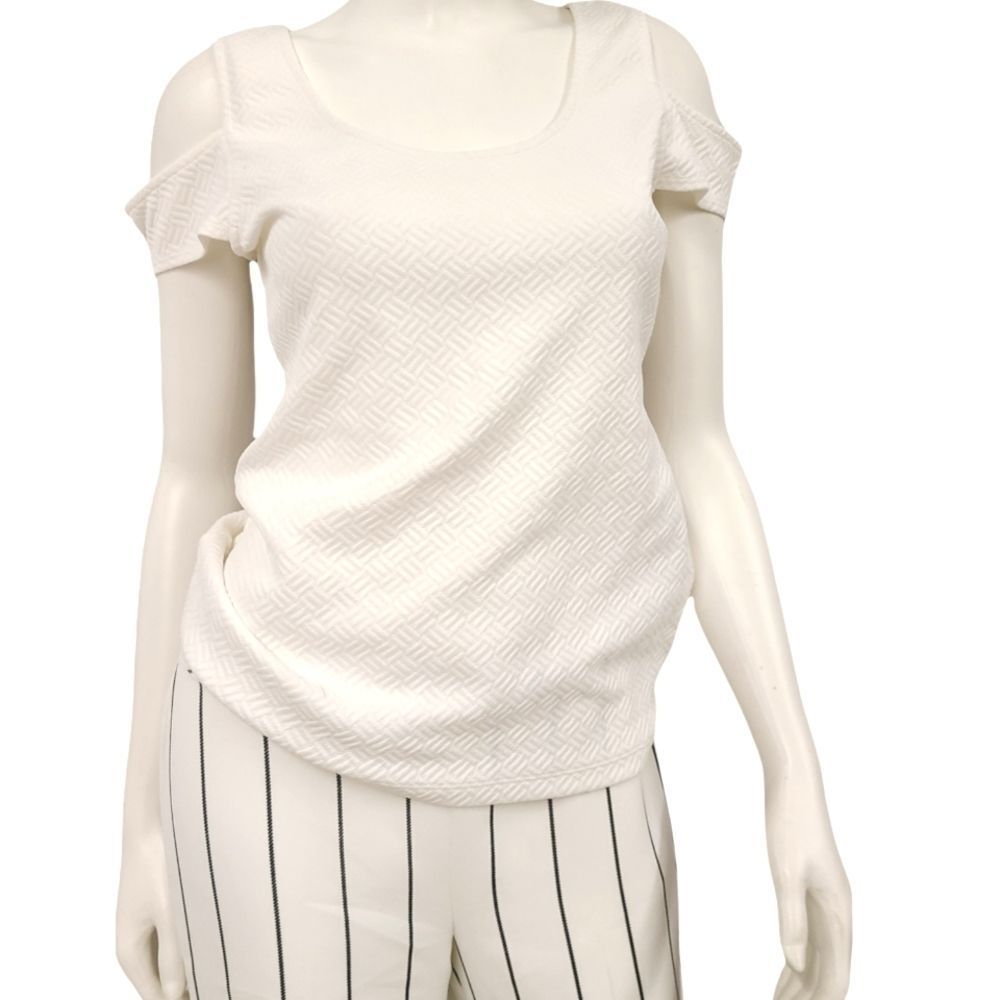 Guess White Textured Shoulder Top sz Medium - Picture 3 of 7